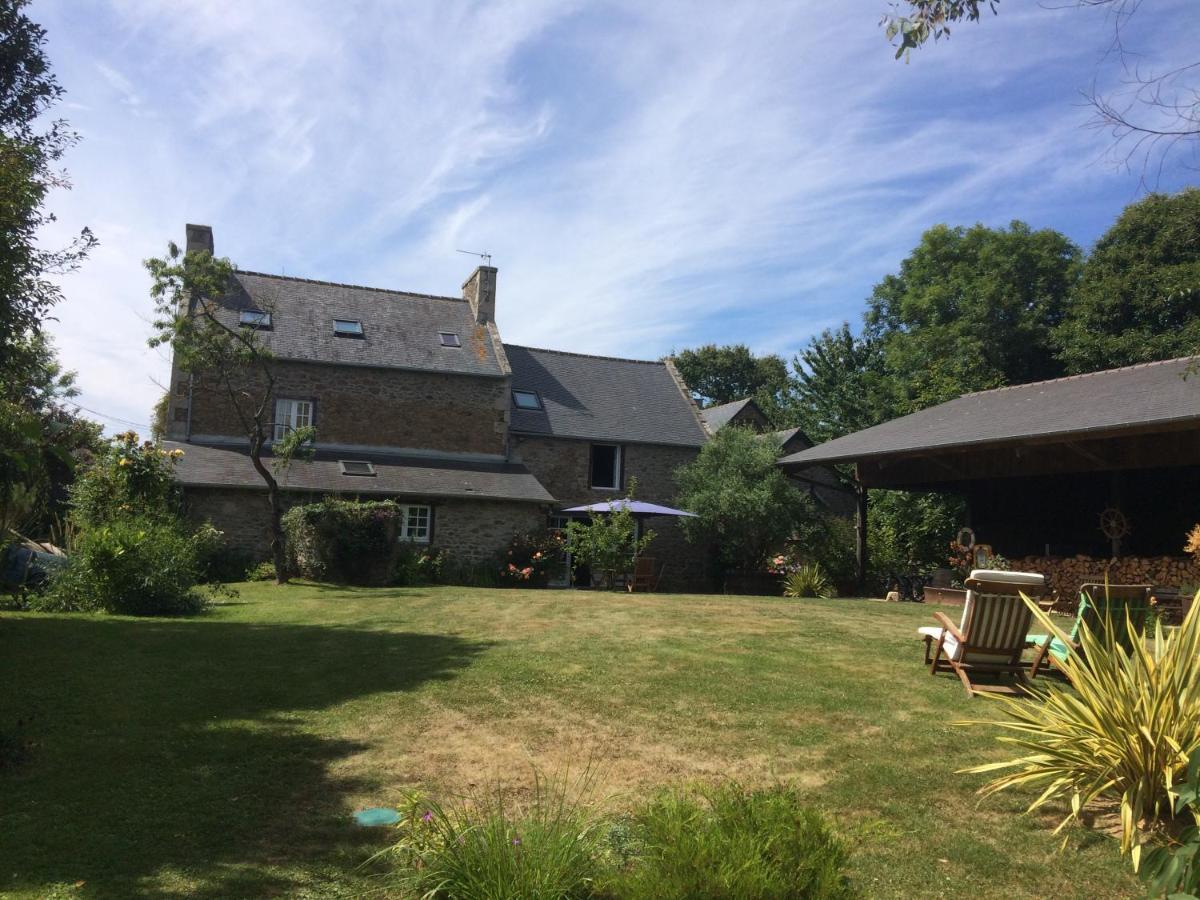 Manoir De La Rogerais & Spa Beaussais Sur Mer Exterior photo